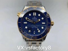 VS廠復(fù)刻表歐米茄海馬300米間金藍(lán)盤一眼假與色差究竟如何？